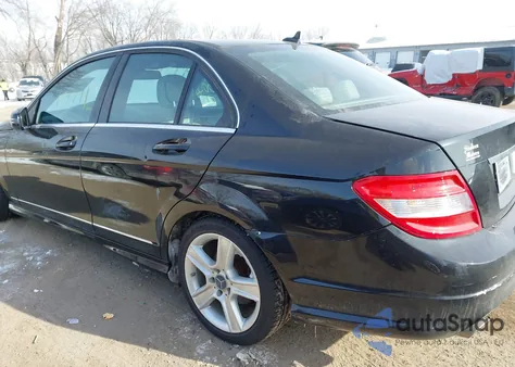 2010 Mercedes-Benz C-Class C 300 Sport/Luxury 4Matic from USA, damaged, VIN WDDGF8BBXAF435199